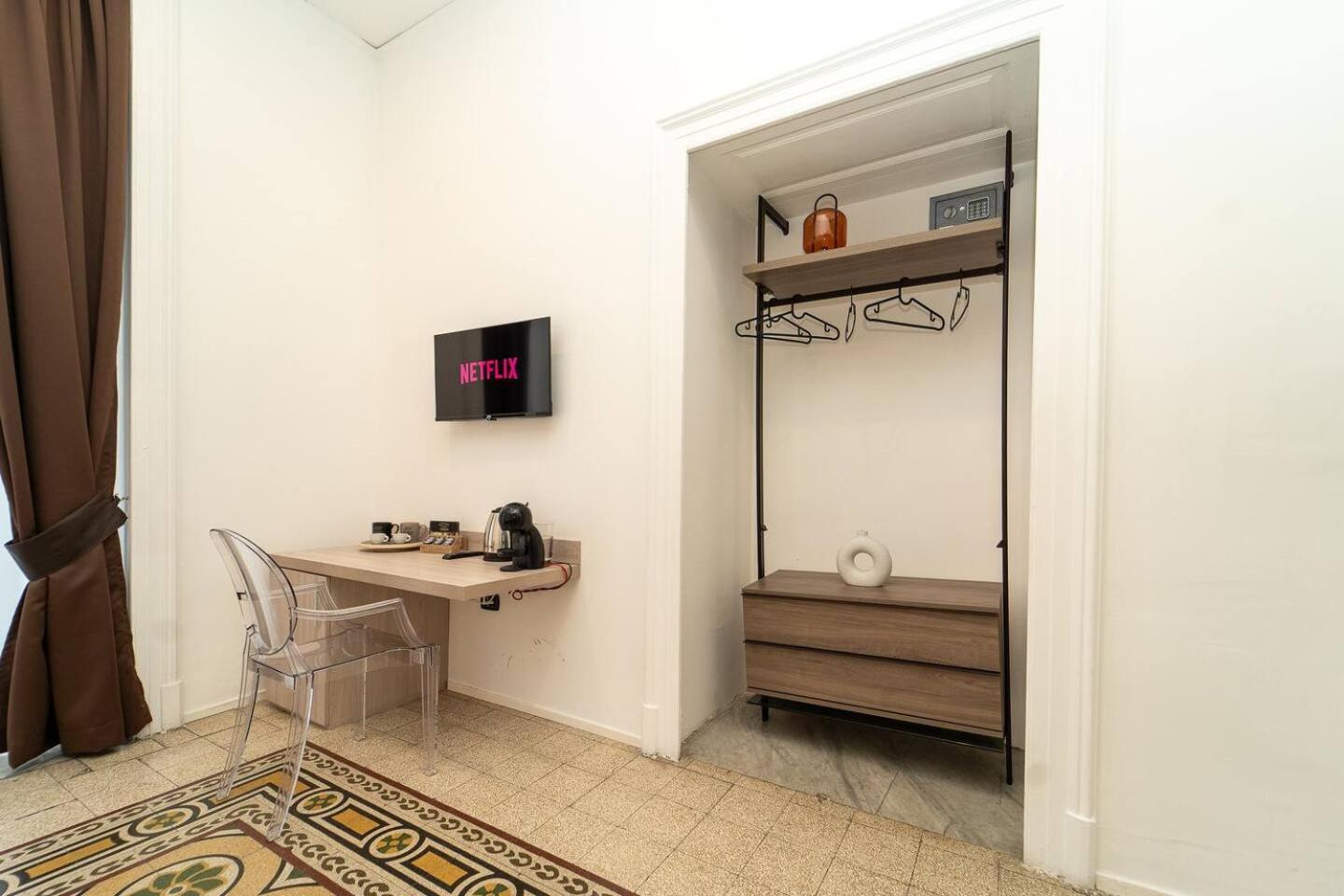 La Piazza Suite Neapel Exteriör bild